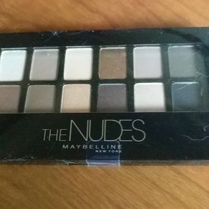 Maybelline The Nudes New